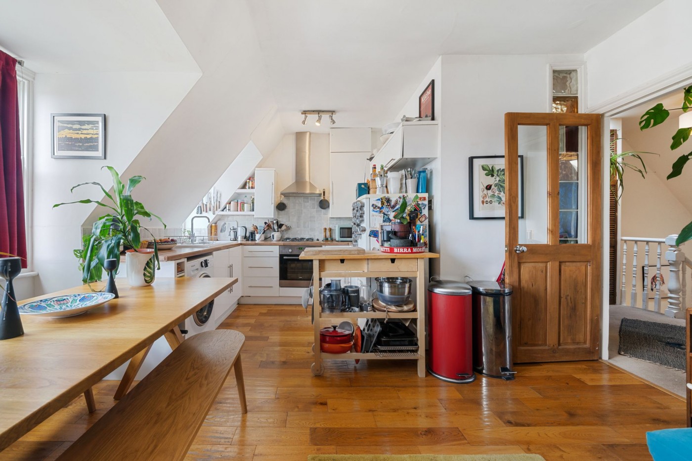 Images for Stapleton Hall Road, London, N4 EAID:2092695728 BID:d78cdad6-8851-45ca-b966-38a91e6bb6bf