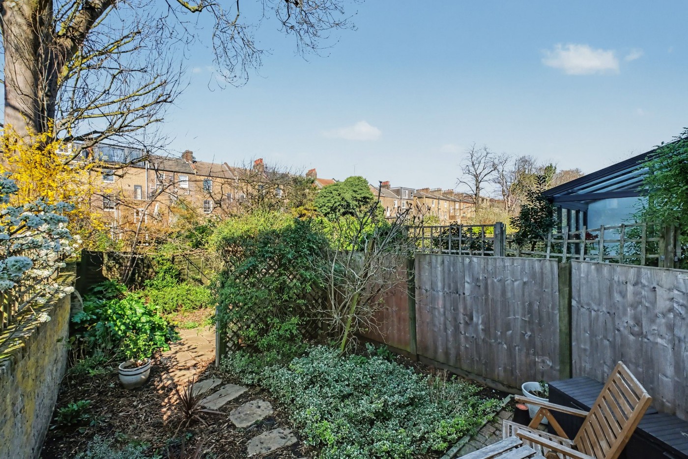 Images for St. Georges Avenue, London, N7 EAID:2092695728 BID:a6721746-bd1f-4561-86df-c186f35b52e2