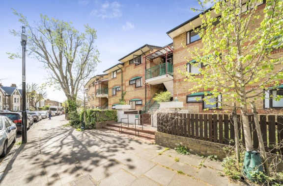 Dartmouth Park Hill, London, N19 - EAID:2092695728, BID:a6721746-bd1f-4561-86df-c186f35b52e2