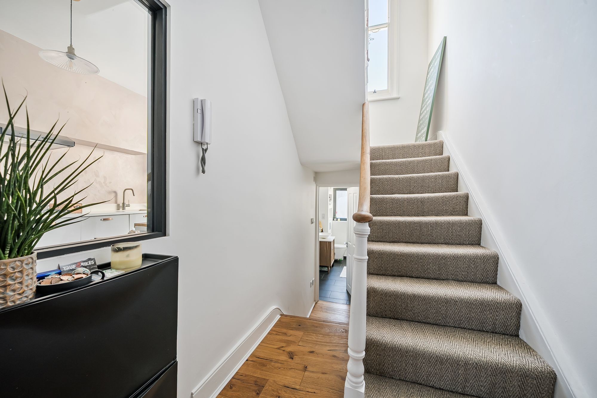 Images for Alexander Road, 77 Alexander Road, N19 EAID:2092695728 BID:a6721746-bd1f-4561-86df-c186f35b52e2