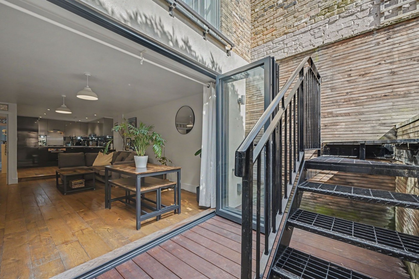 Images for Wilberforce Road, London, N4 EAID:2092695728 BID:03b1b085-2c4d-4c75-8eea-20939b8639ac