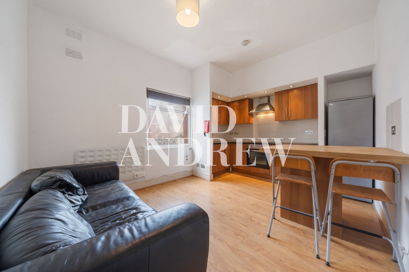 Images for Holloway Road, London, N7 EAID:2092695728 BID:a6721746-bd1f-4561-86df-c186f35b52e2