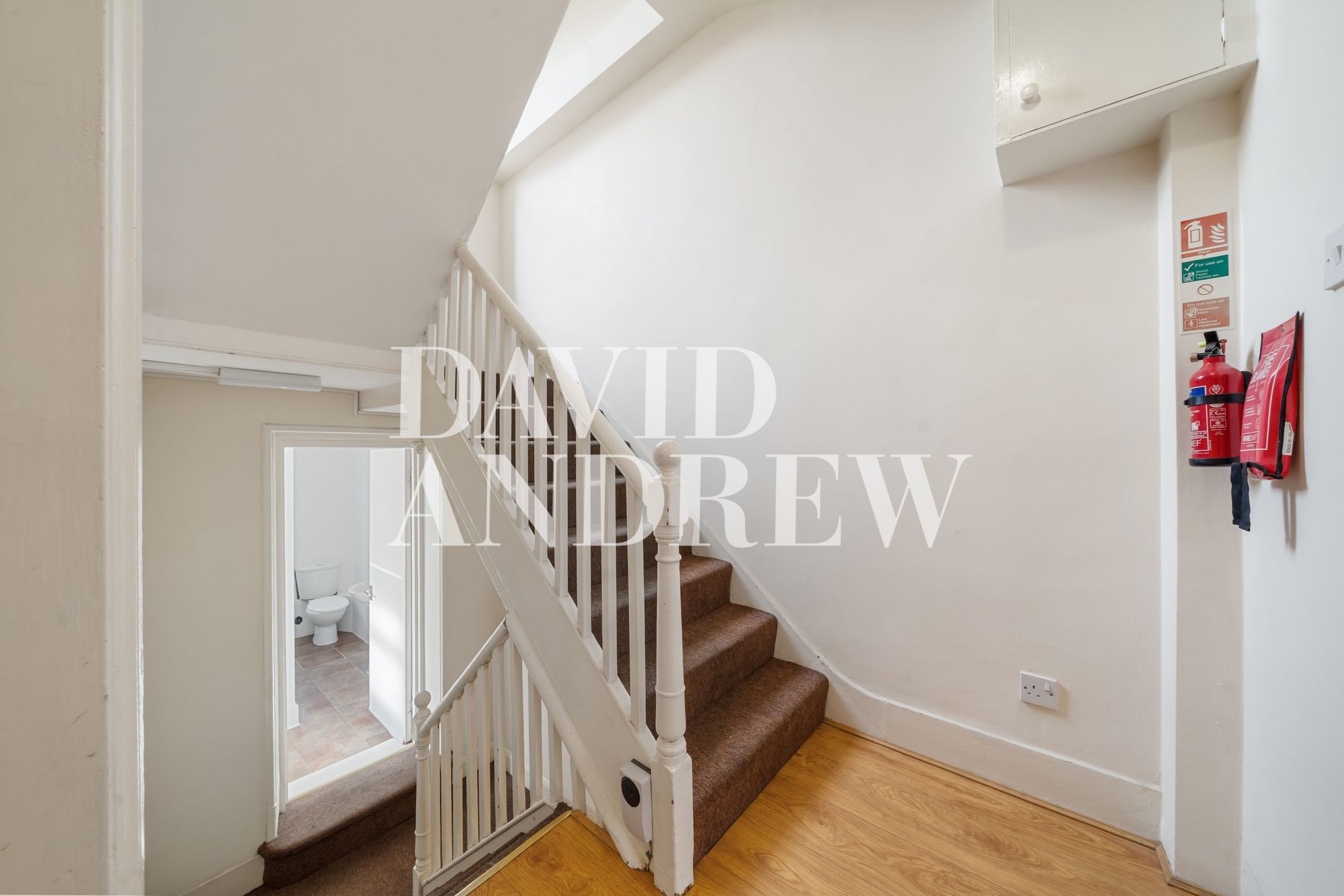 Images for Holloway Road, London, N7 EAID:2092695728 BID:a6721746-bd1f-4561-86df-c186f35b52e2