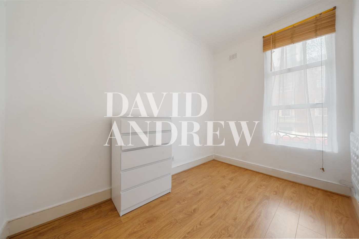 Images for Holloway Road, London, N7 EAID:2092695728 BID:a6721746-bd1f-4561-86df-c186f35b52e2