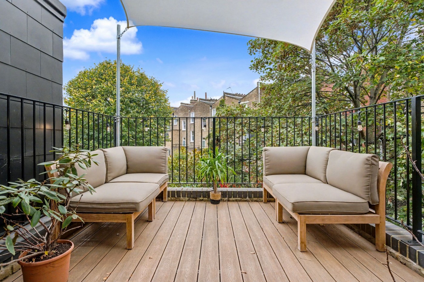 Images for Plimsoll Road, London, N4 EAID:2092695728 BID:03b1b085-2c4d-4c75-8eea-20939b8639ac