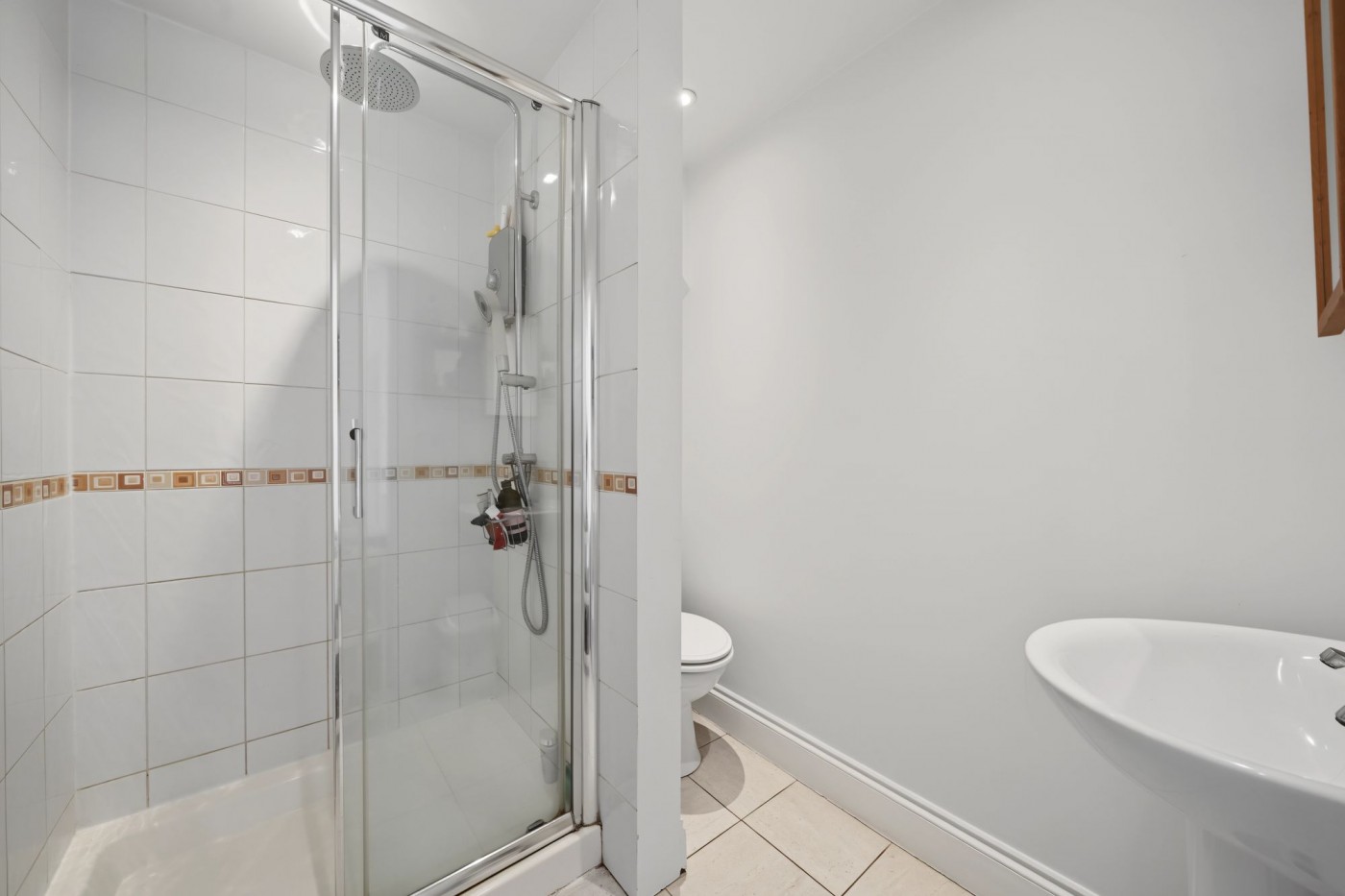 Images for Tollington Park, London, N4 EAID:2092695728 BID:d78cdad6-8851-45ca-b966-38a91e6bb6bf