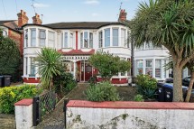 Images for Berkshire Gardens, London, N13