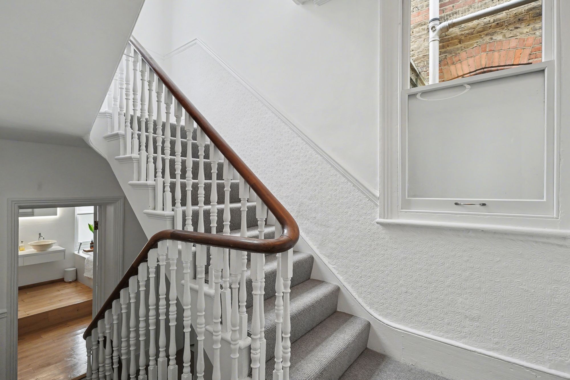 Images for Tollington Park, London, N4 EAID:2092695728 BID:d78cdad6-8851-45ca-b966-38a91e6bb6bf