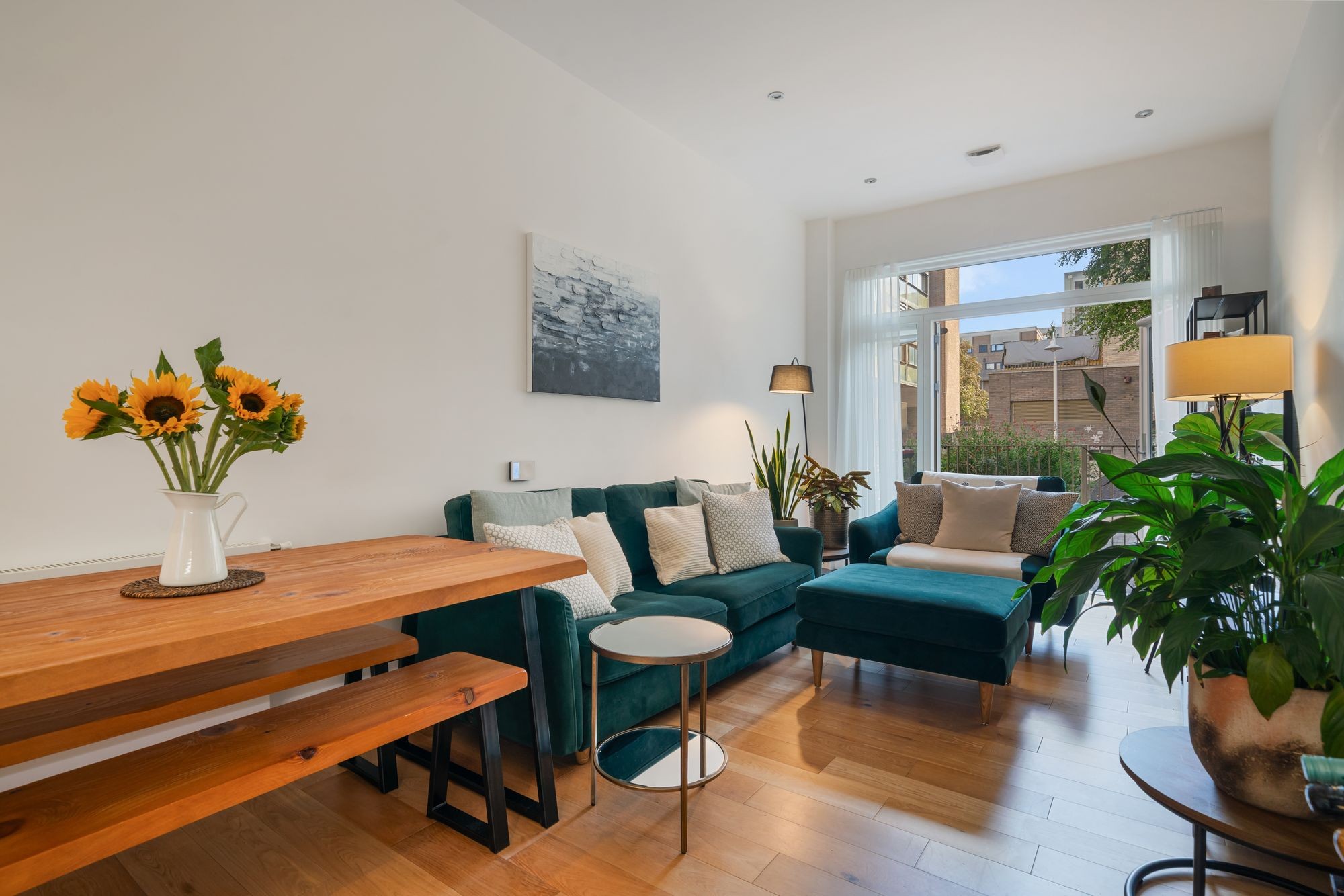 Brownswood Road, London, N4