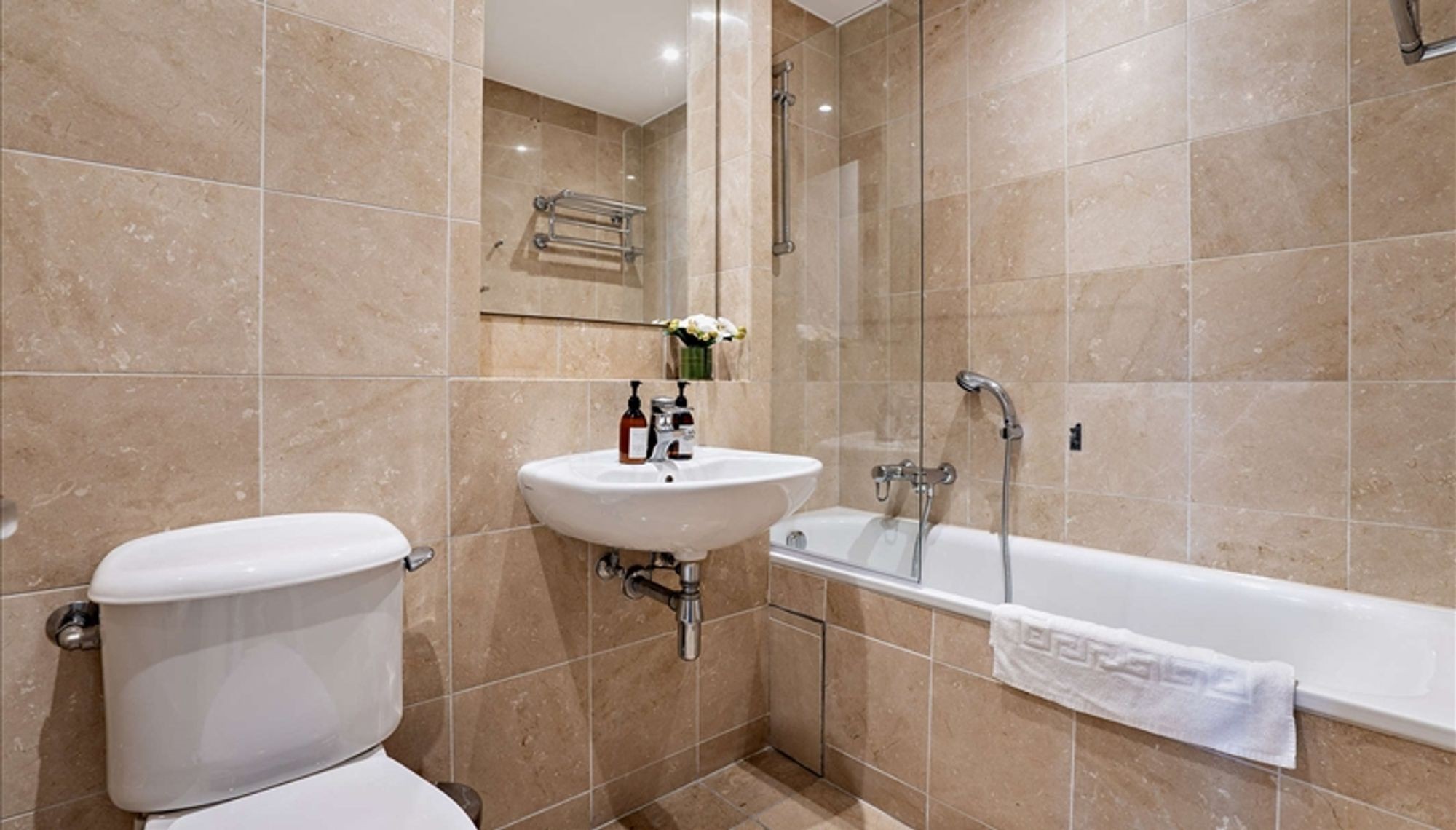 Images for Westferry Circus, London, E14 EAID:2092695728 BID:03b1b085-2c4d-4c75-8eea-20939b8639ac