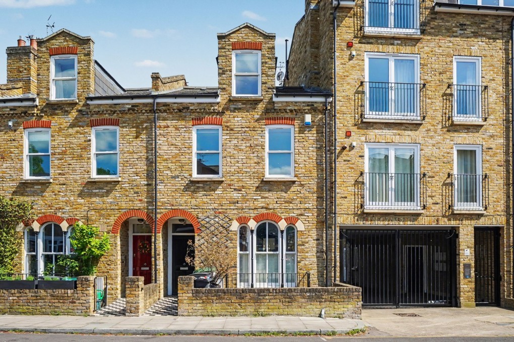 View Full Details for Mount Pleasant Crescent, London, N4 - EAID:2092695728, BID:d78cdad6-8851-45ca-b966-38a91e6bb6bf