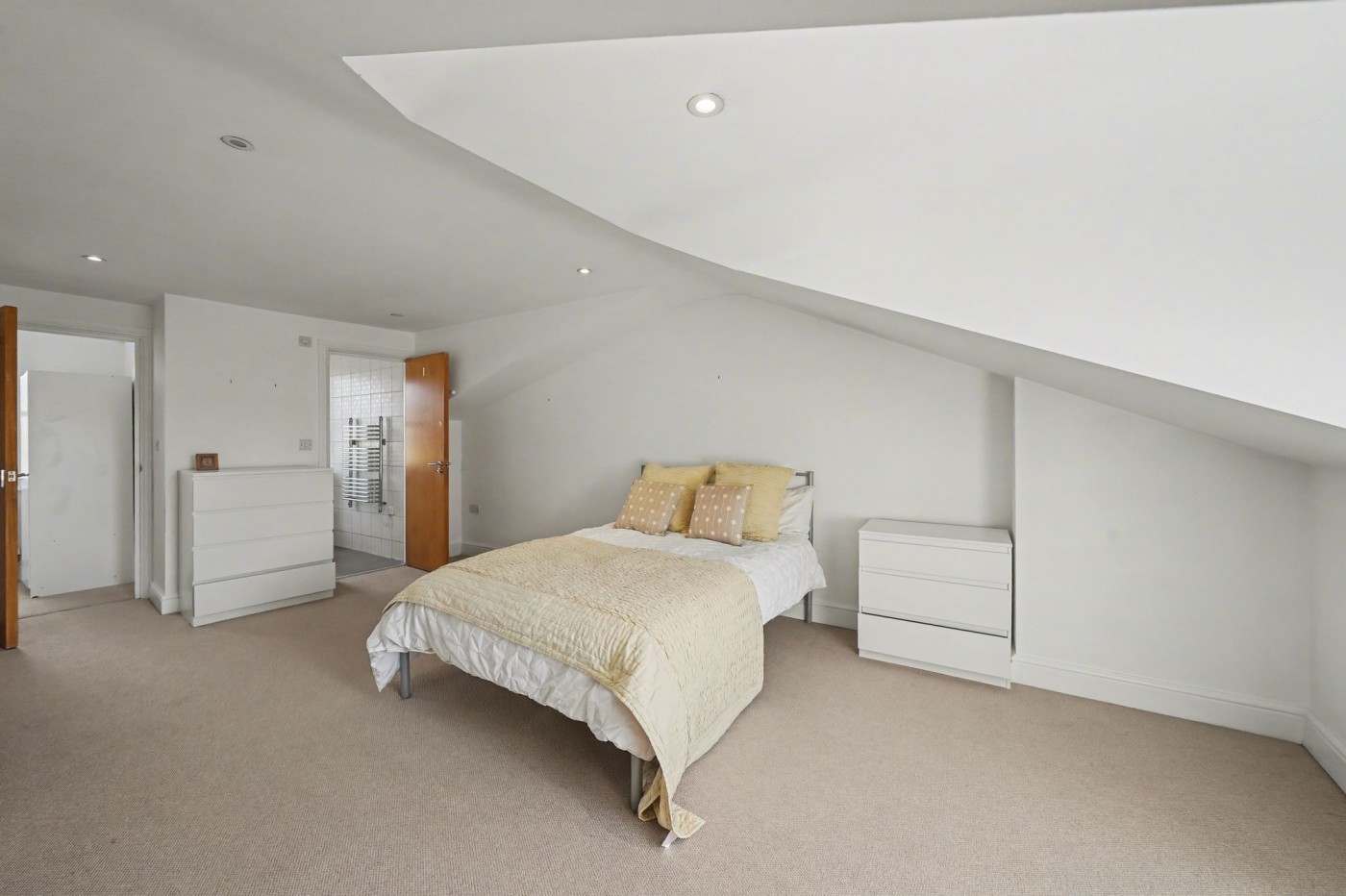 Images for Mount Pleasant Crescent, London, N4 EAID:2092695728 BID:d78cdad6-8851-45ca-b966-38a91e6bb6bf