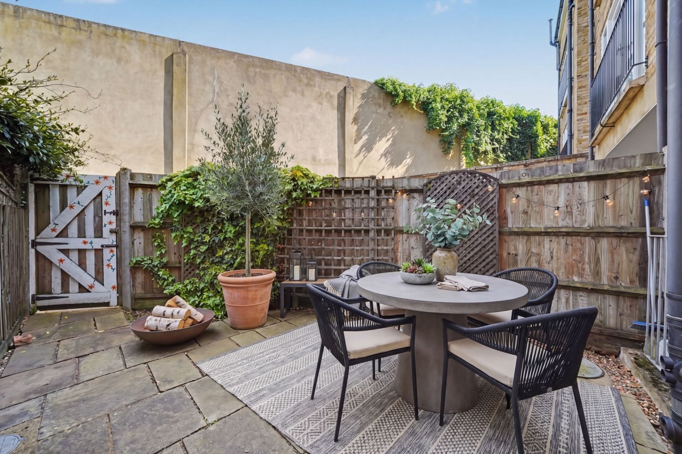 Images for Mount Pleasant Crescent, London, N4 EAID:2092695728 BID:d78cdad6-8851-45ca-b966-38a91e6bb6bf