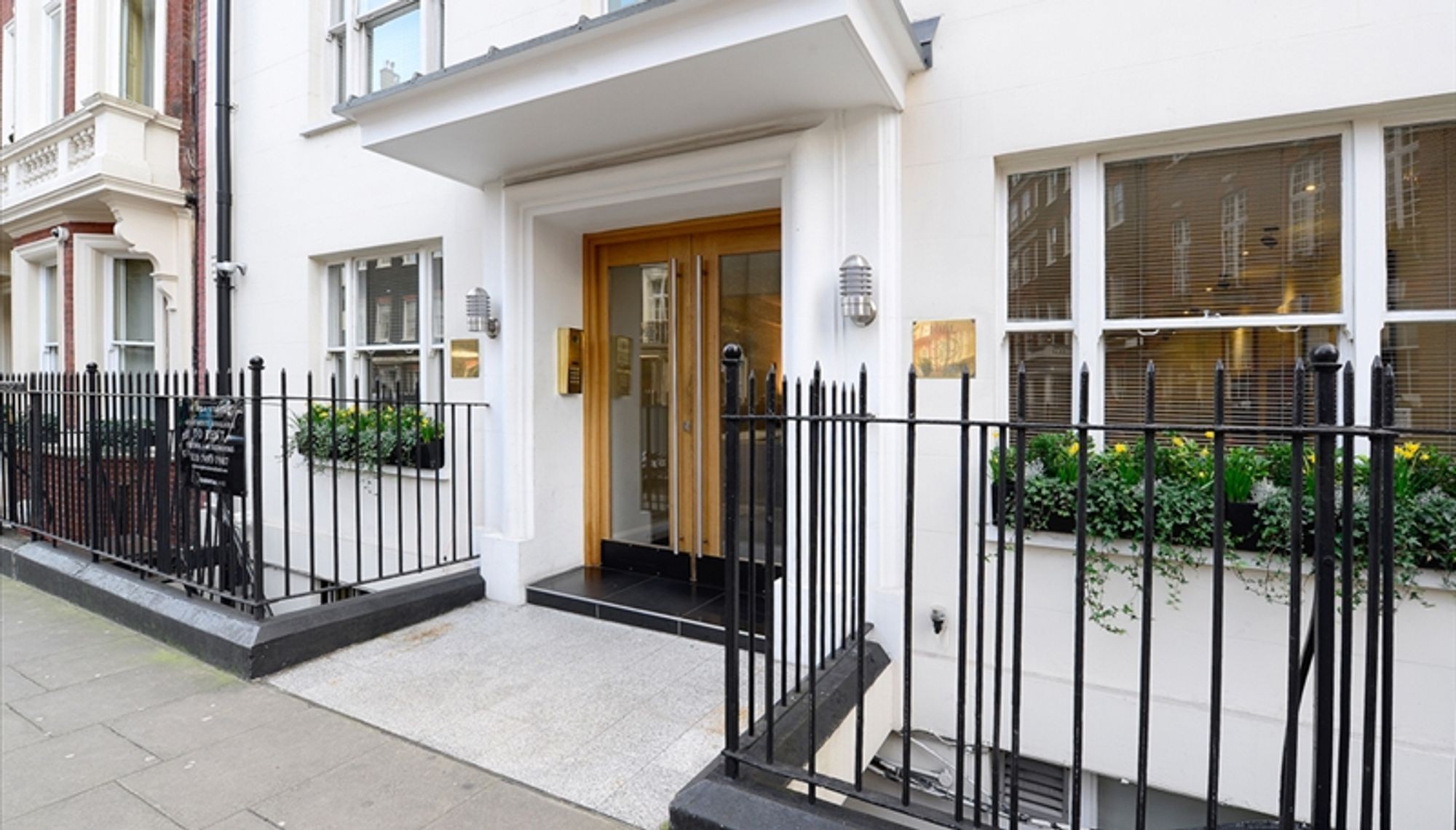 Images for Hill Street, London, W1J EAID:2092695728 BID:03b1b085-2c4d-4c75-8eea-20939b8639ac