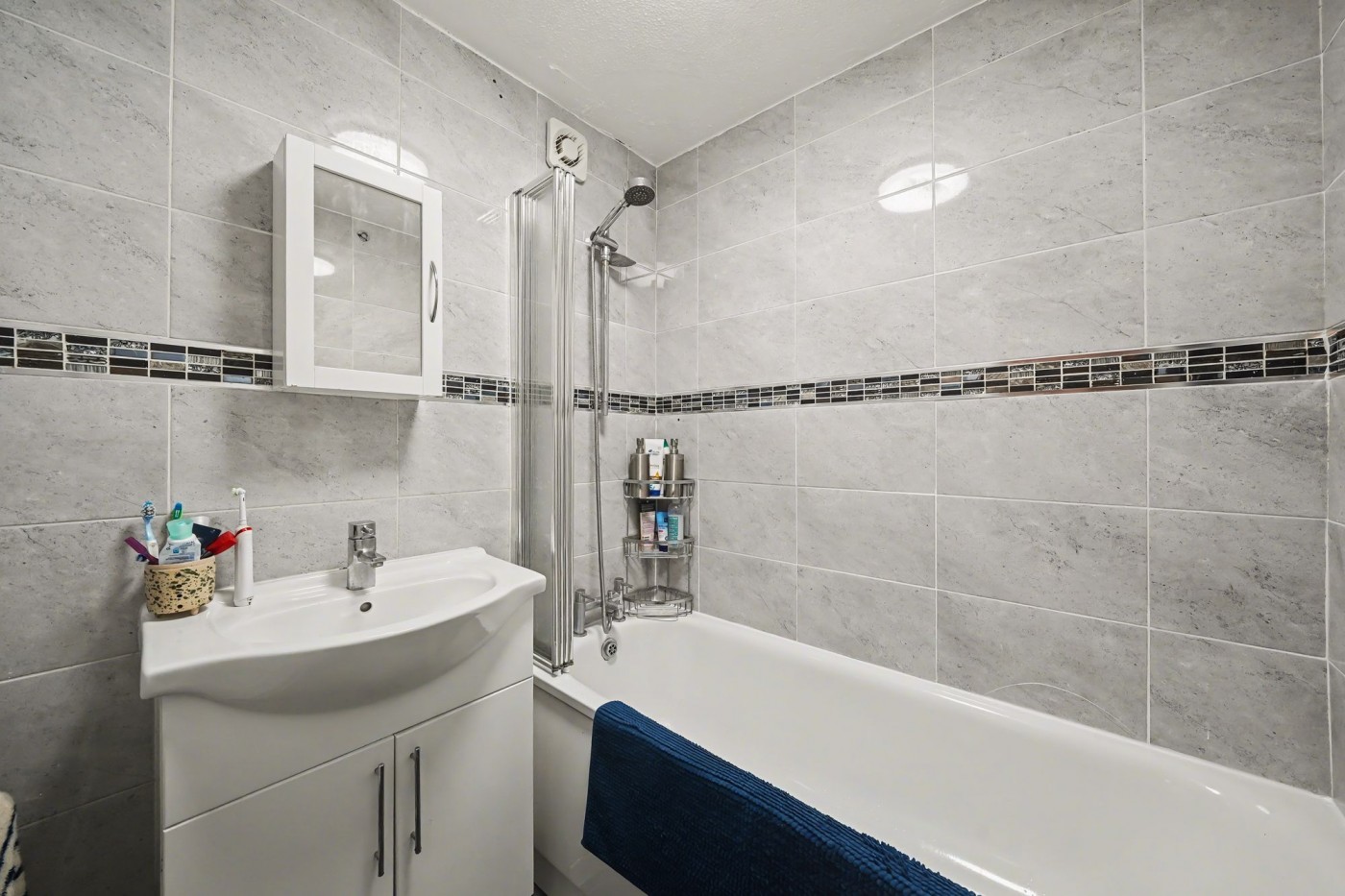 Images for Tiverton Road, London, N15 EAID:2092695728 BID:d78cdad6-8851-45ca-b966-38a91e6bb6bf