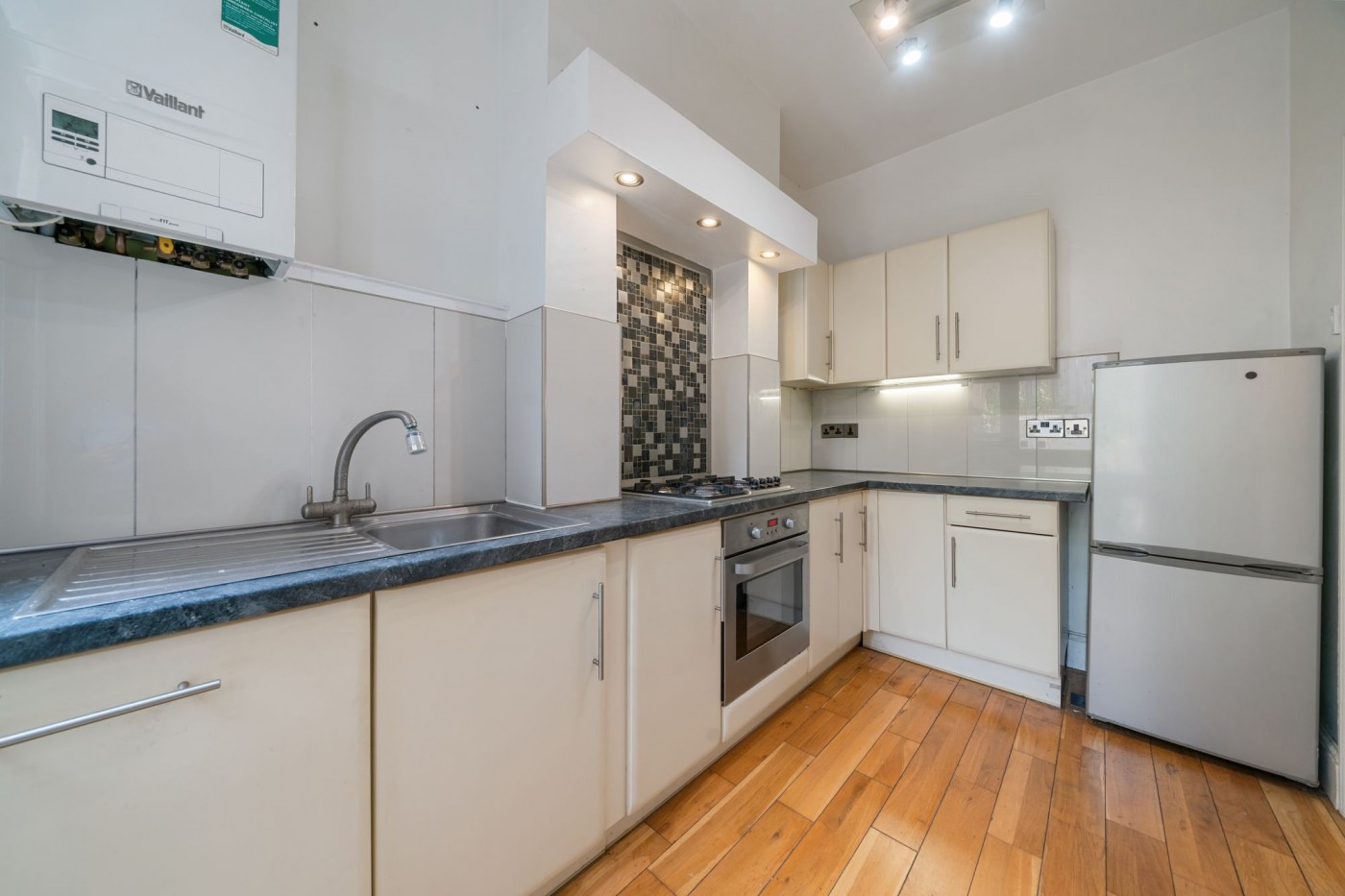 Images for Waterlow Road, London, N19 EAID:2092695728 BID:a6721746-bd1f-4561-86df-c186f35b52e2