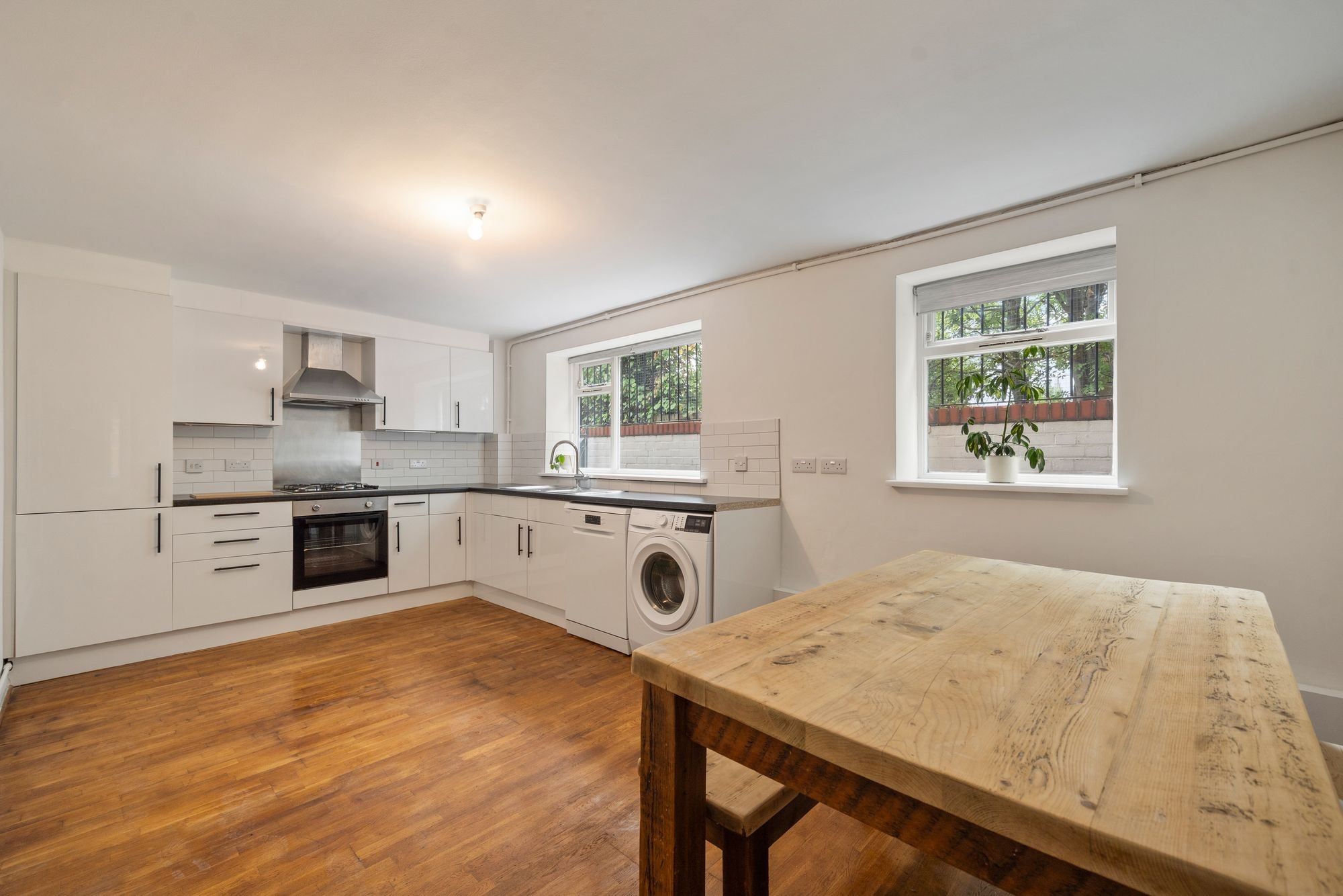 Images for Tollington Park, London, N4 EAID:2092695728 BID:d78cdad6-8851-45ca-b966-38a91e6bb6bf