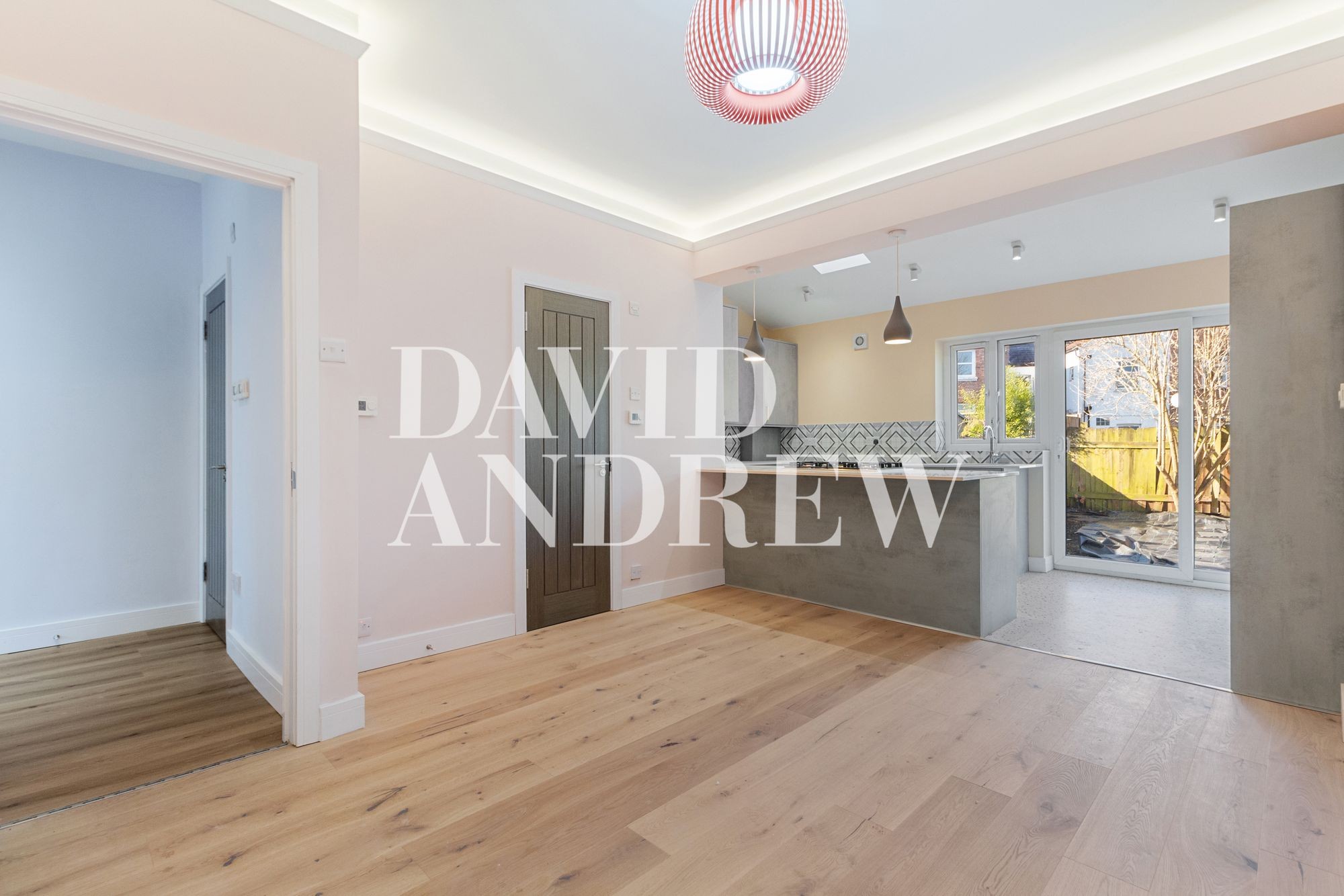 Images for Middle Road, East Barnet, EN4 EAID:2092695728 BID:d78cdad6-8851-45ca-b966-38a91e6bb6bf