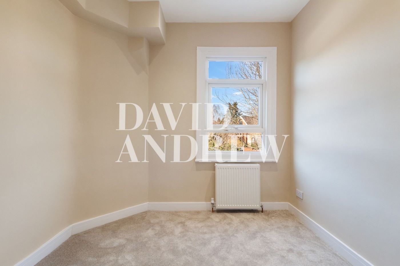 Images for Middle Road, East Barnet, EN4 EAID:2092695728 BID:d78cdad6-8851-45ca-b966-38a91e6bb6bf