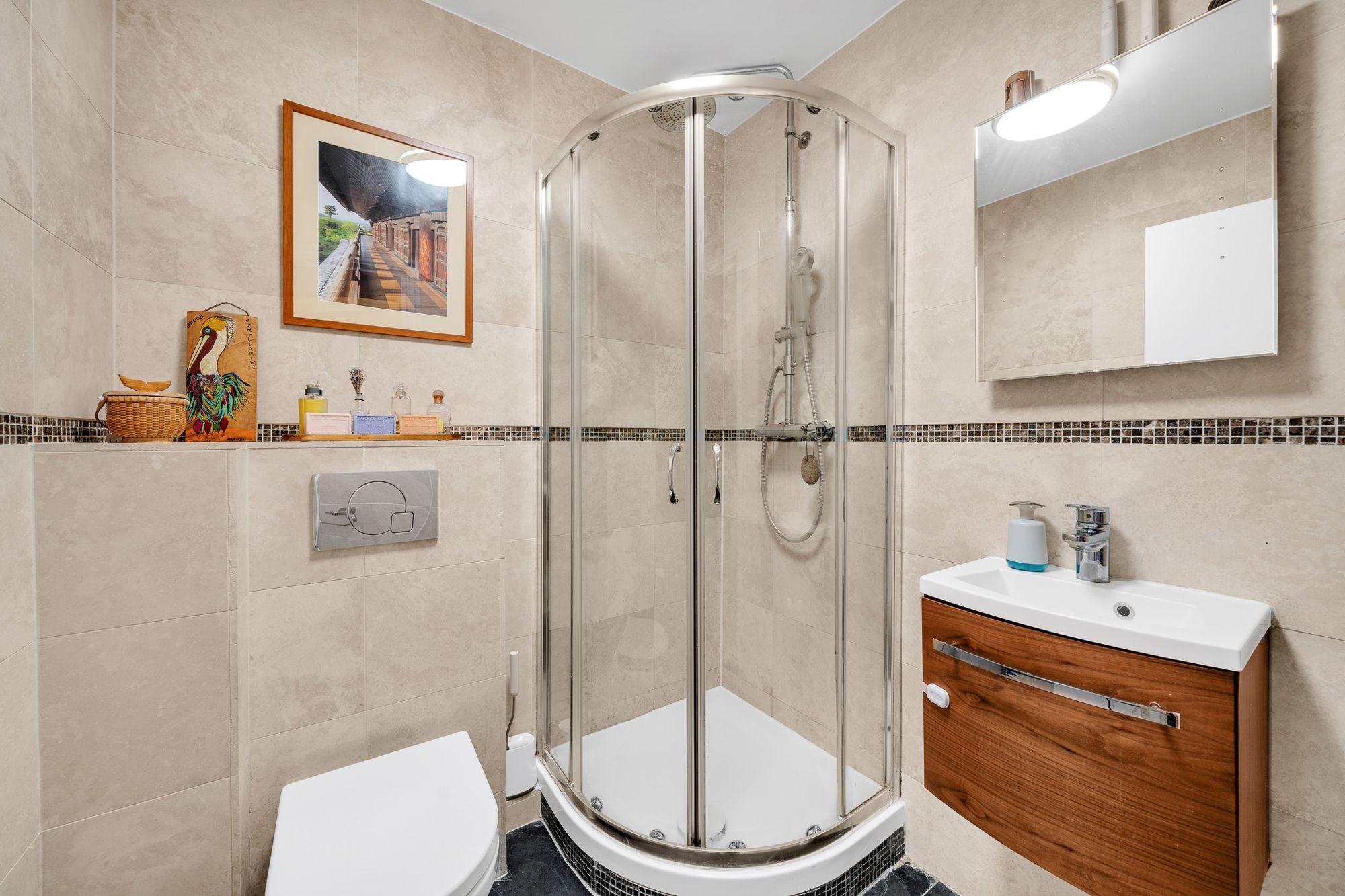 Images for Queens Drive, London, N4 EAID:2092695728 BID:03b1b085-2c4d-4c75-8eea-20939b8639ac