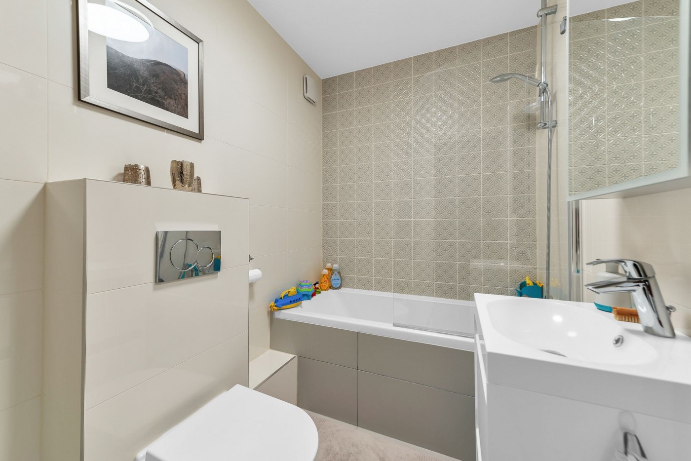 Images for Queens Drive, London, N4 EAID:2092695728 BID:03b1b085-2c4d-4c75-8eea-20939b8639ac
