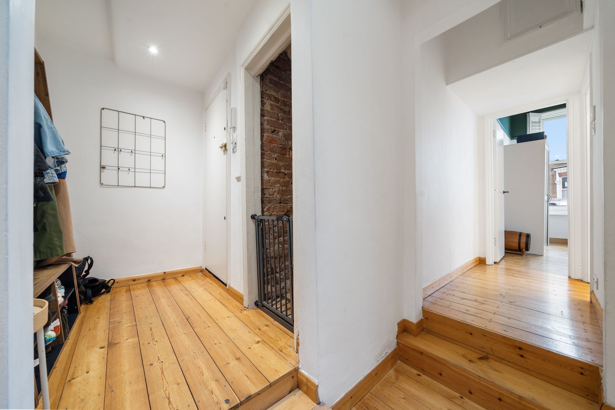 Images for Gloucester Drive, London, N4 EAID:2092695728 BID:03b1b085-2c4d-4c75-8eea-20939b8639ac