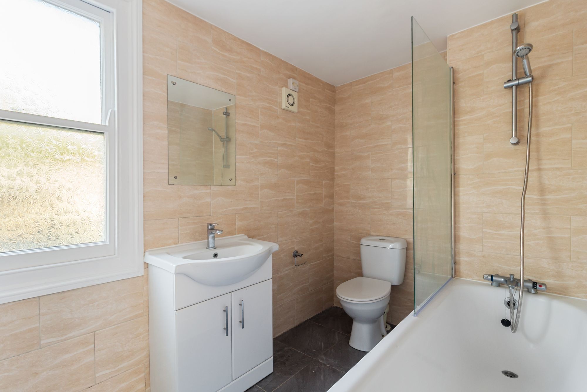 Images for Ferme Park Road, London, N4 EAID:2092695728 BID:d78cdad6-8851-45ca-b966-38a91e6bb6bf
