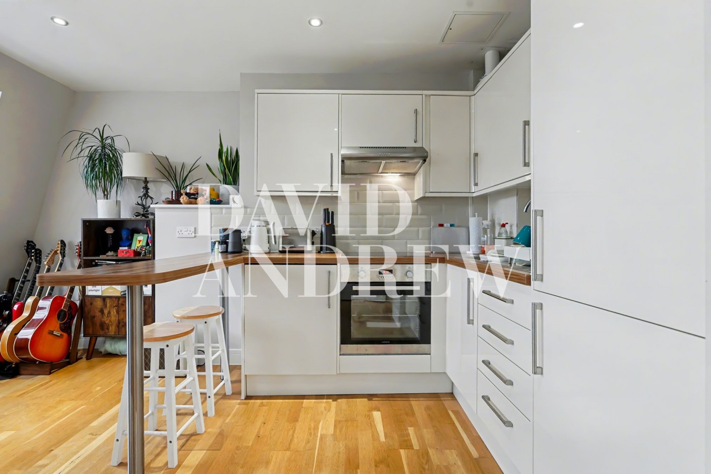 Images for Upper Street, London, N1 EAID:2092695728 BID:03b1b085-2c4d-4c75-8eea-20939b8639ac