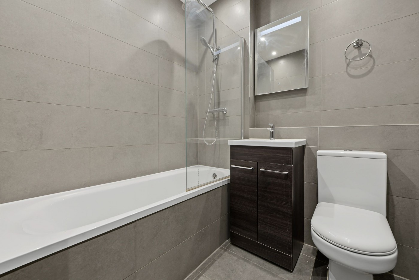 Images for Ferme Park Road, London, N4 EAID:2092695728 BID:d78cdad6-8851-45ca-b966-38a91e6bb6bf
