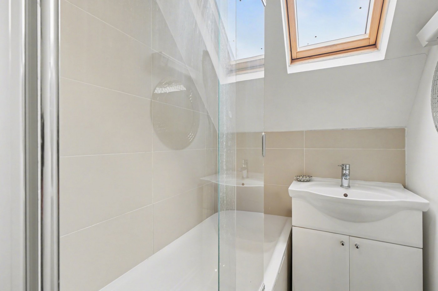 Images for Stapleton Hall Road, London, N4 EAID:2092695728 BID:d78cdad6-8851-45ca-b966-38a91e6bb6bf