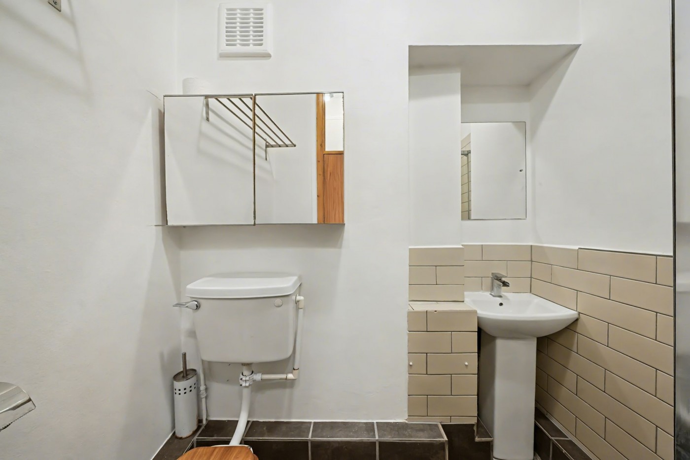 Images for Charteris Road, London, N4 EAID:2092695728 BID:d78cdad6-8851-45ca-b966-38a91e6bb6bf