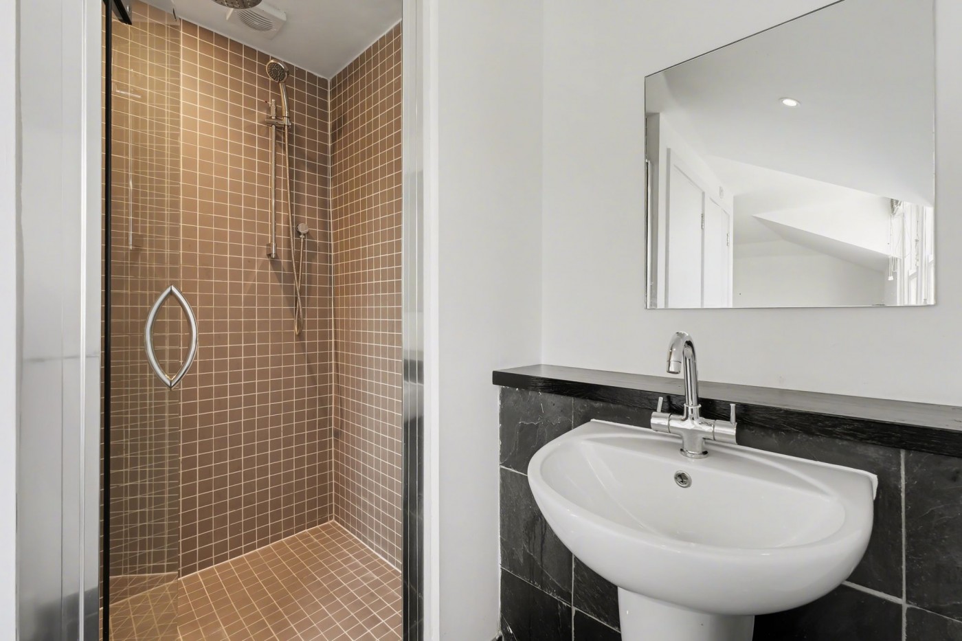 Images for Queen Elizabeths Walk, London, N16 EAID:2092695728 BID:03b1b085-2c4d-4c75-8eea-20939b8639ac