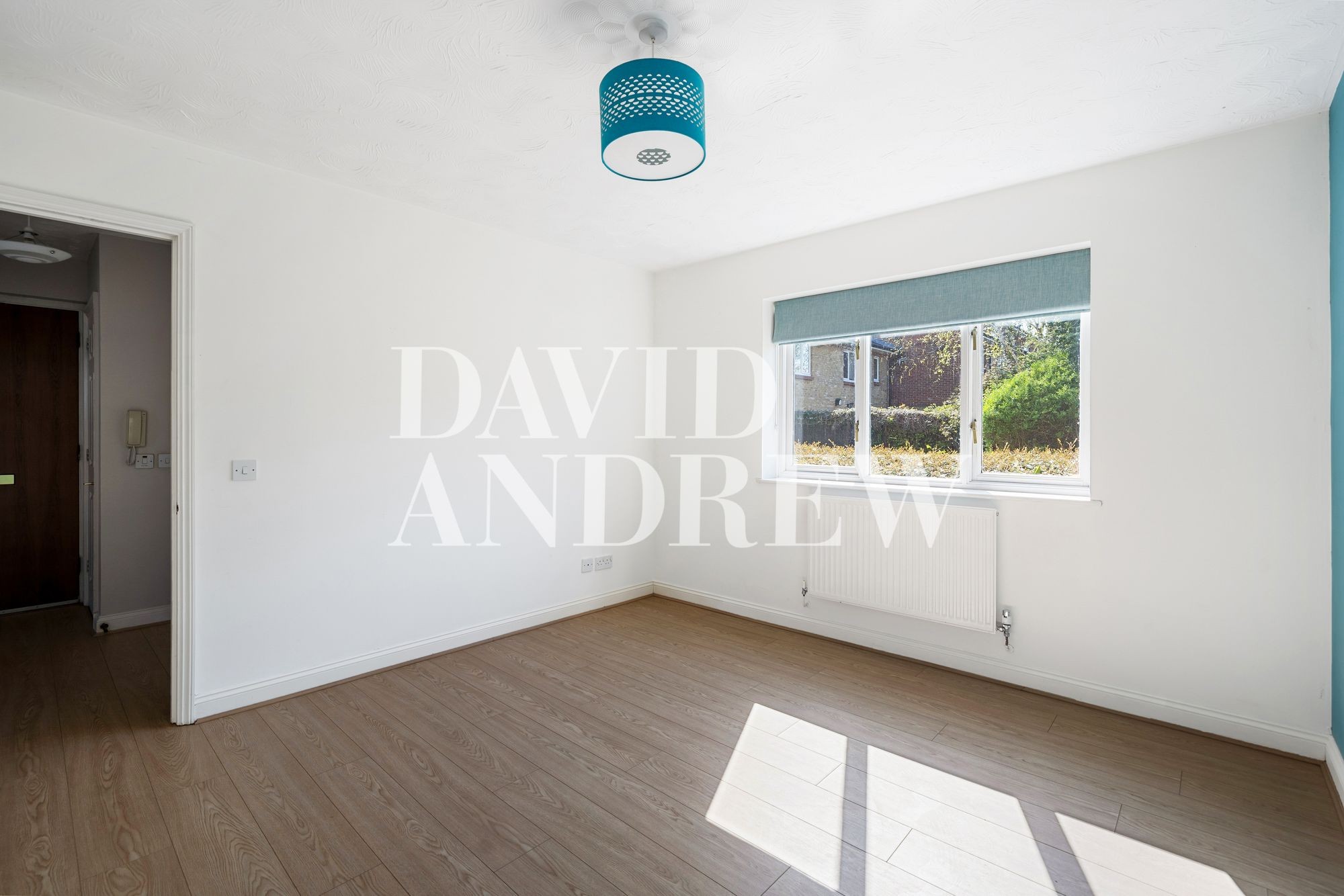 Images for Colthurst Crescent, London, N4 EAID:2092695728 BID:03b1b085-2c4d-4c75-8eea-20939b8639ac