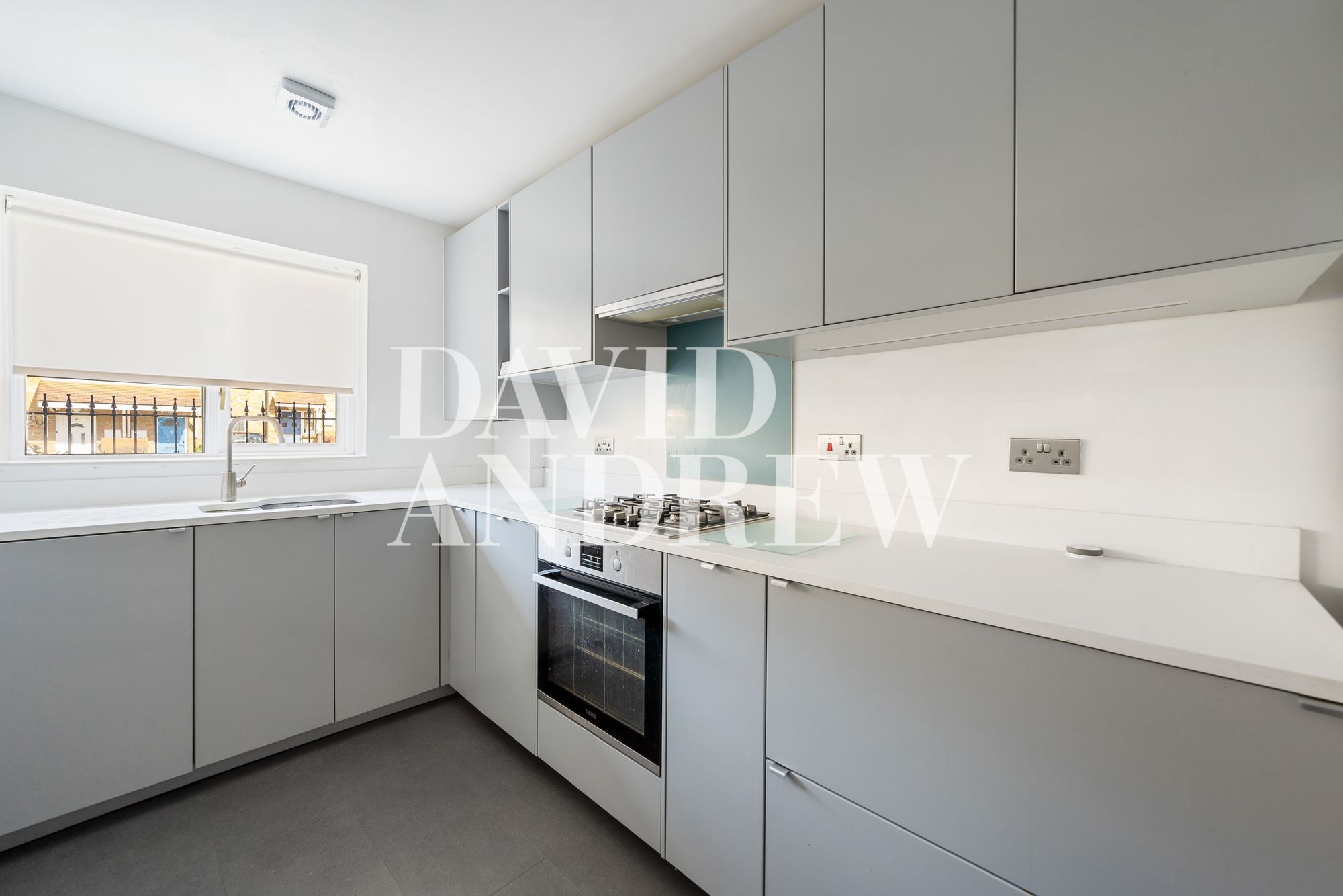 Images for Colthurst Crescent, London, N4 EAID:2092695728 BID:03b1b085-2c4d-4c75-8eea-20939b8639ac