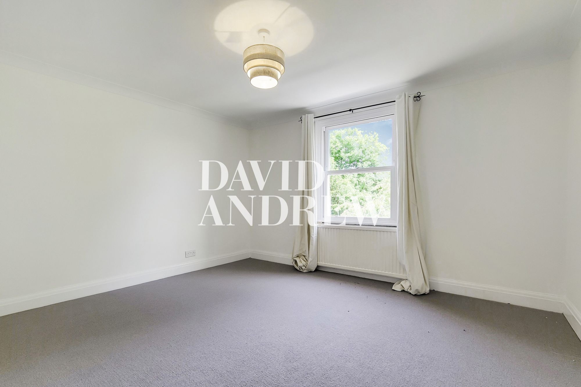 Images for Queens Drive, London, N4 EAID:2092695728 BID:03b1b085-2c4d-4c75-8eea-20939b8639ac