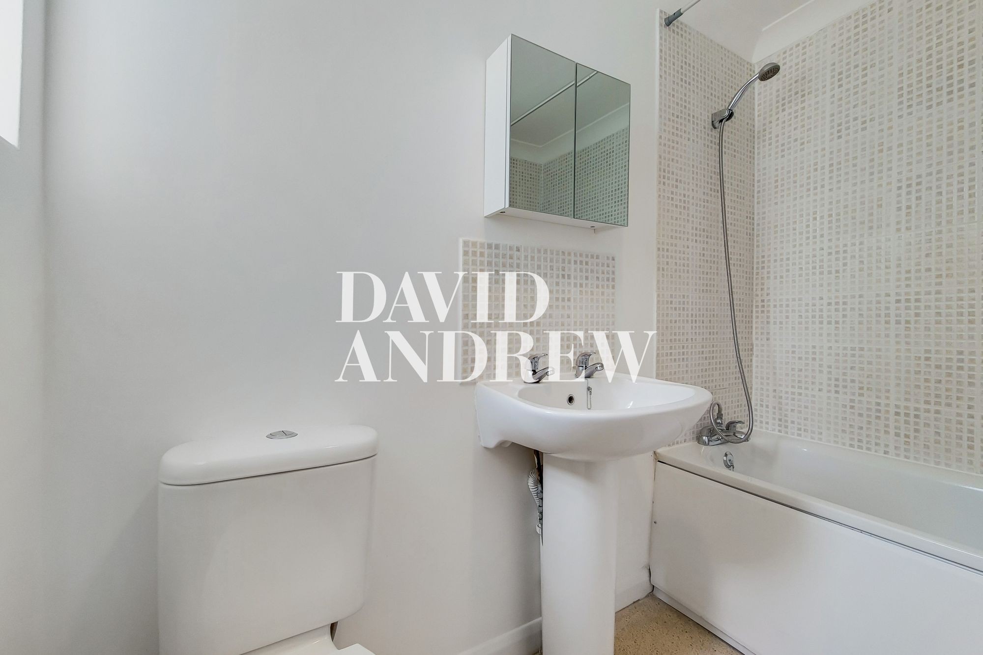 Images for Queens Drive, London, N4 EAID:2092695728 BID:03b1b085-2c4d-4c75-8eea-20939b8639ac