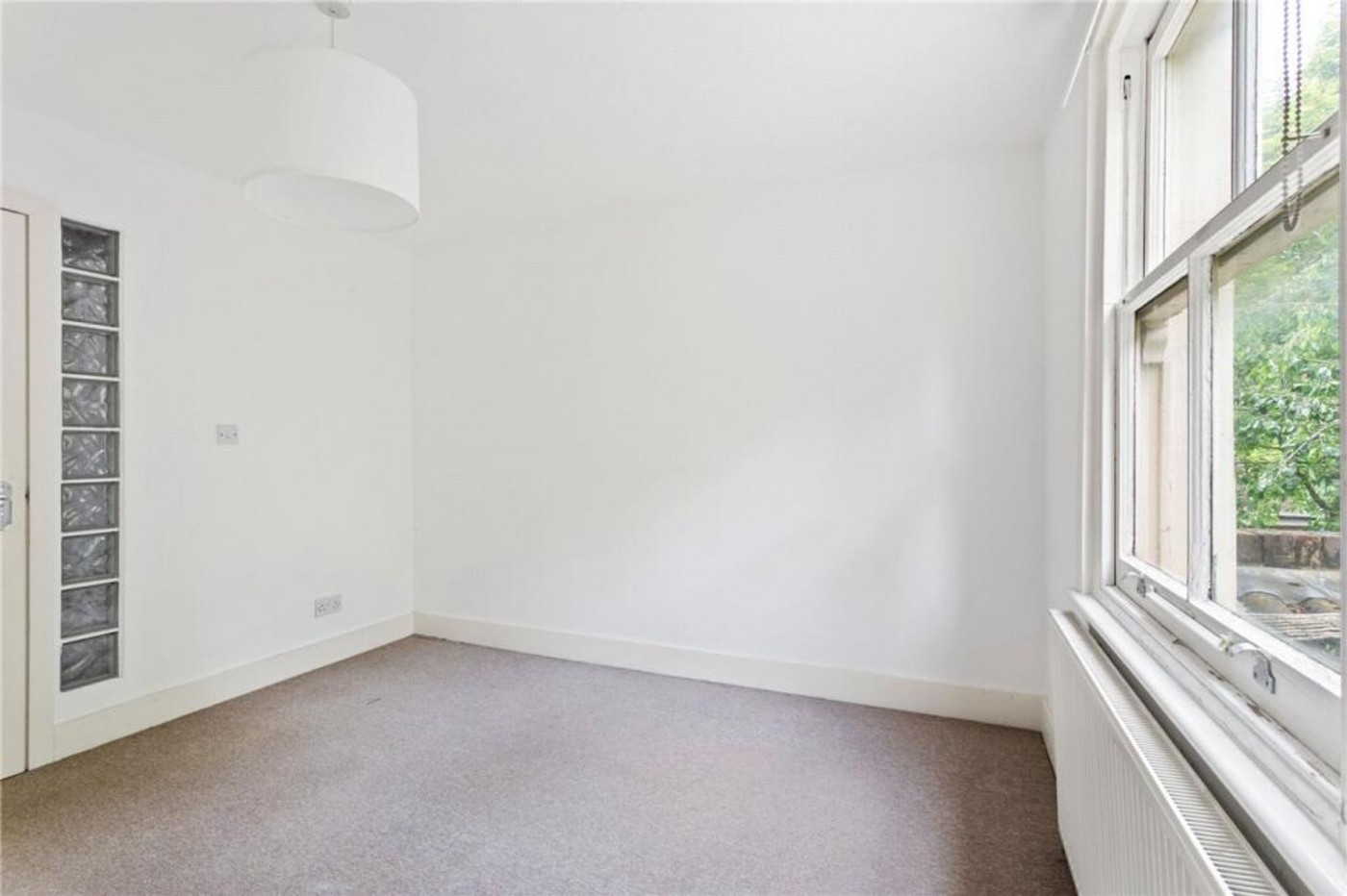 Images for Evering Road, London, E5 EAID:2092695728 BID:03b1b085-2c4d-4c75-8eea-20939b8639ac