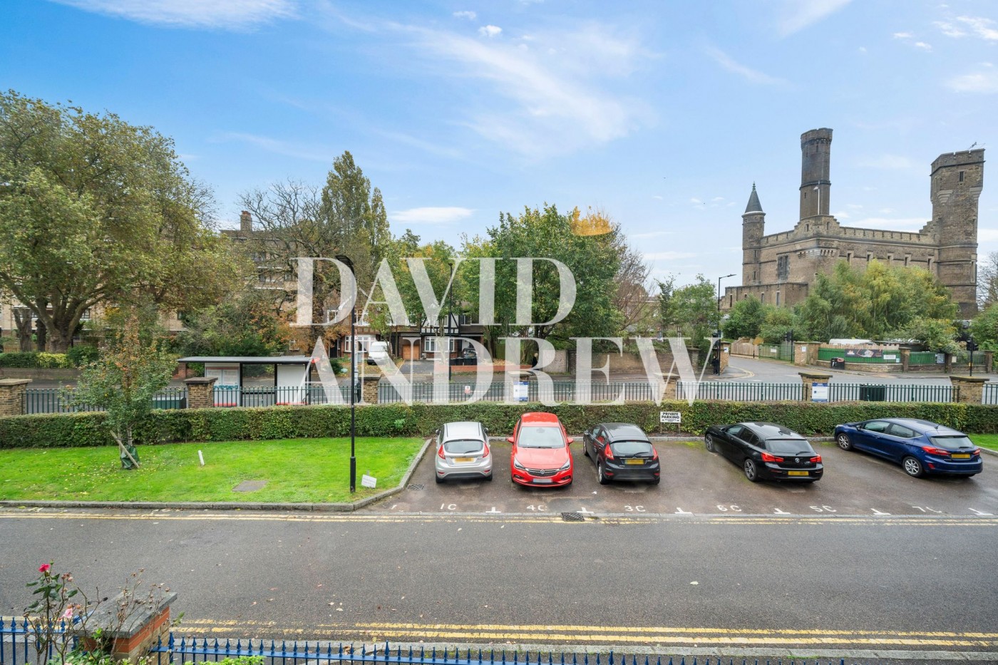 Images for Castleview Close, London, N4 EAID:2092695728 BID:03b1b085-2c4d-4c75-8eea-20939b8639ac