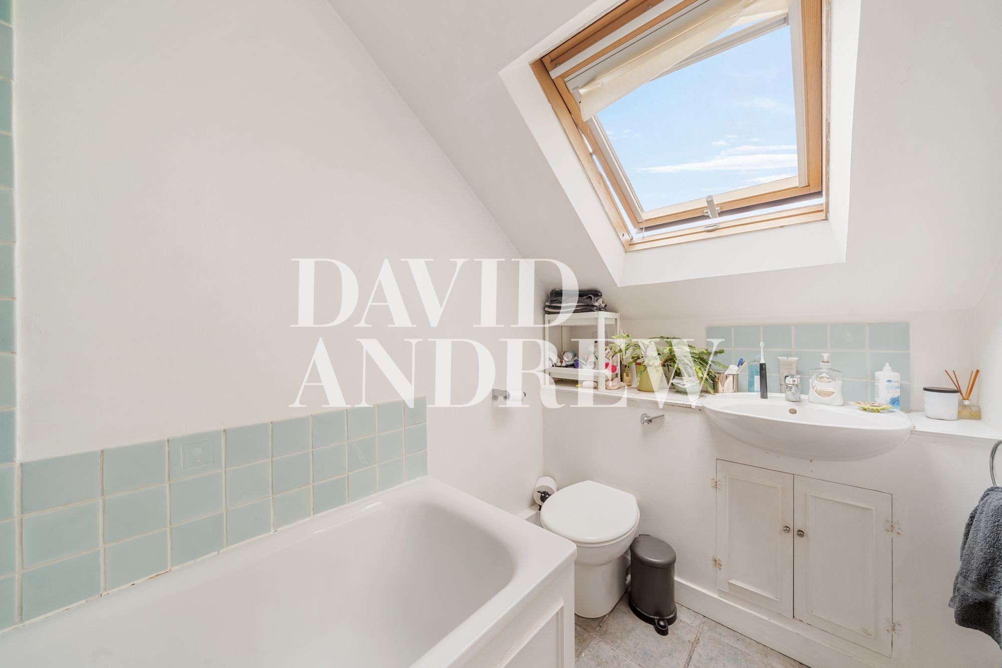 Images for Glebe Road, London, N8 EAID:2092695728 BID:d78cdad6-8851-45ca-b966-38a91e6bb6bf