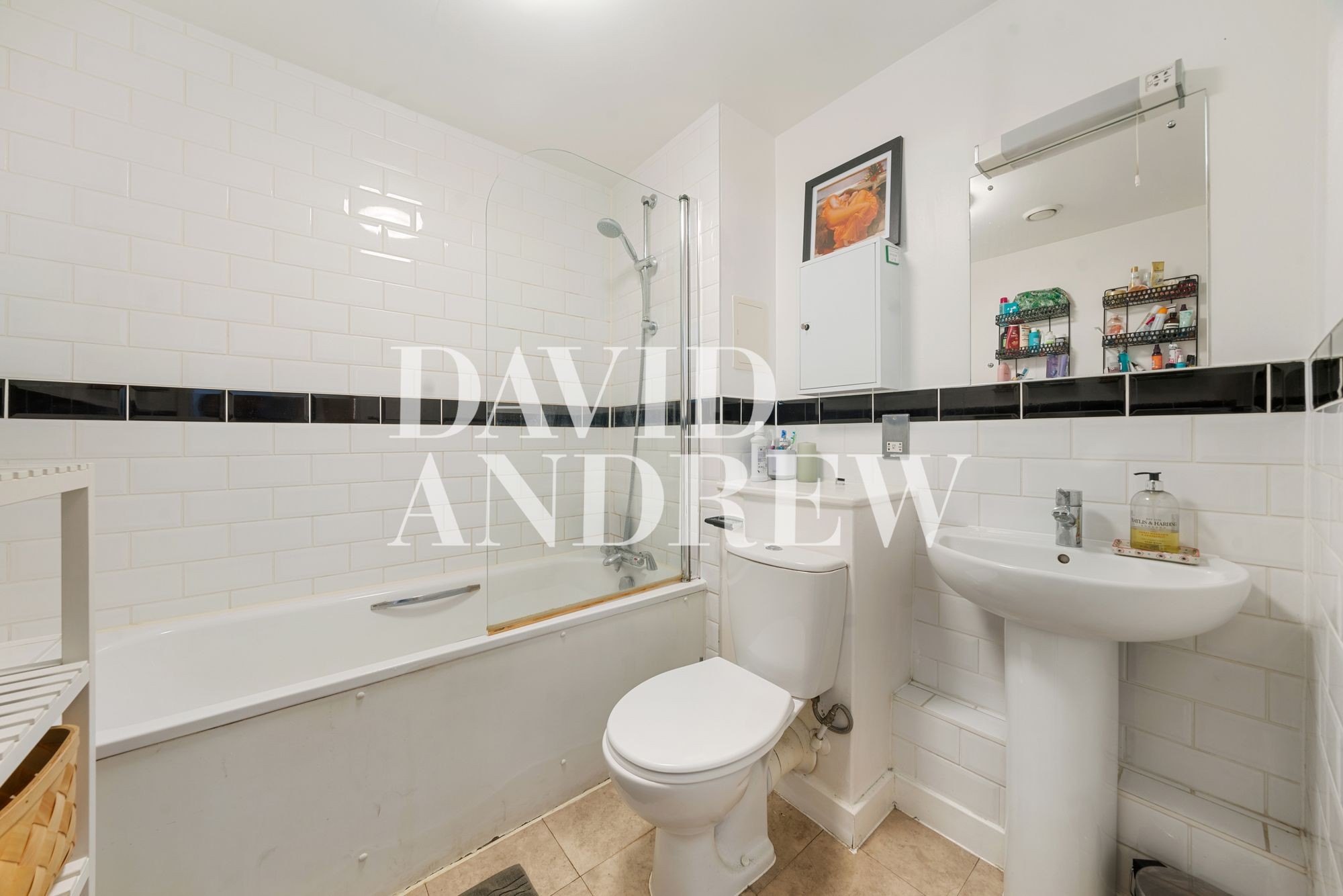 Images for Seven Sisters Road, London, N4 EAID:2092695728 BID:03b1b085-2c4d-4c75-8eea-20939b8639ac