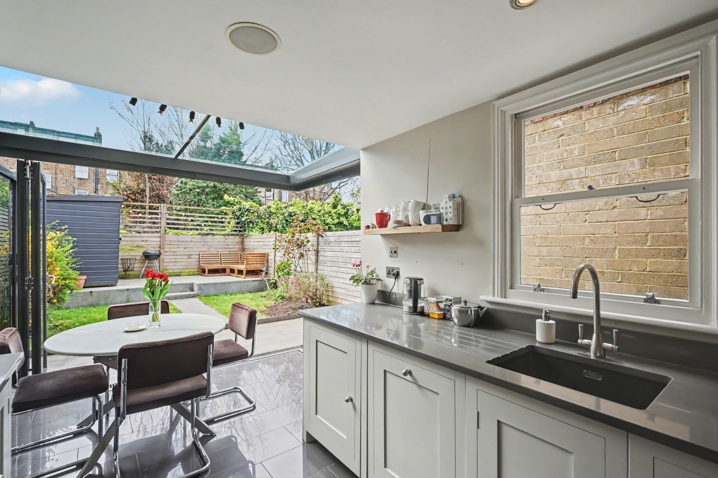 Images for Plimsoll Road, London, N4 EAID:2092695728 BID:03b1b085-2c4d-4c75-8eea-20939b8639ac