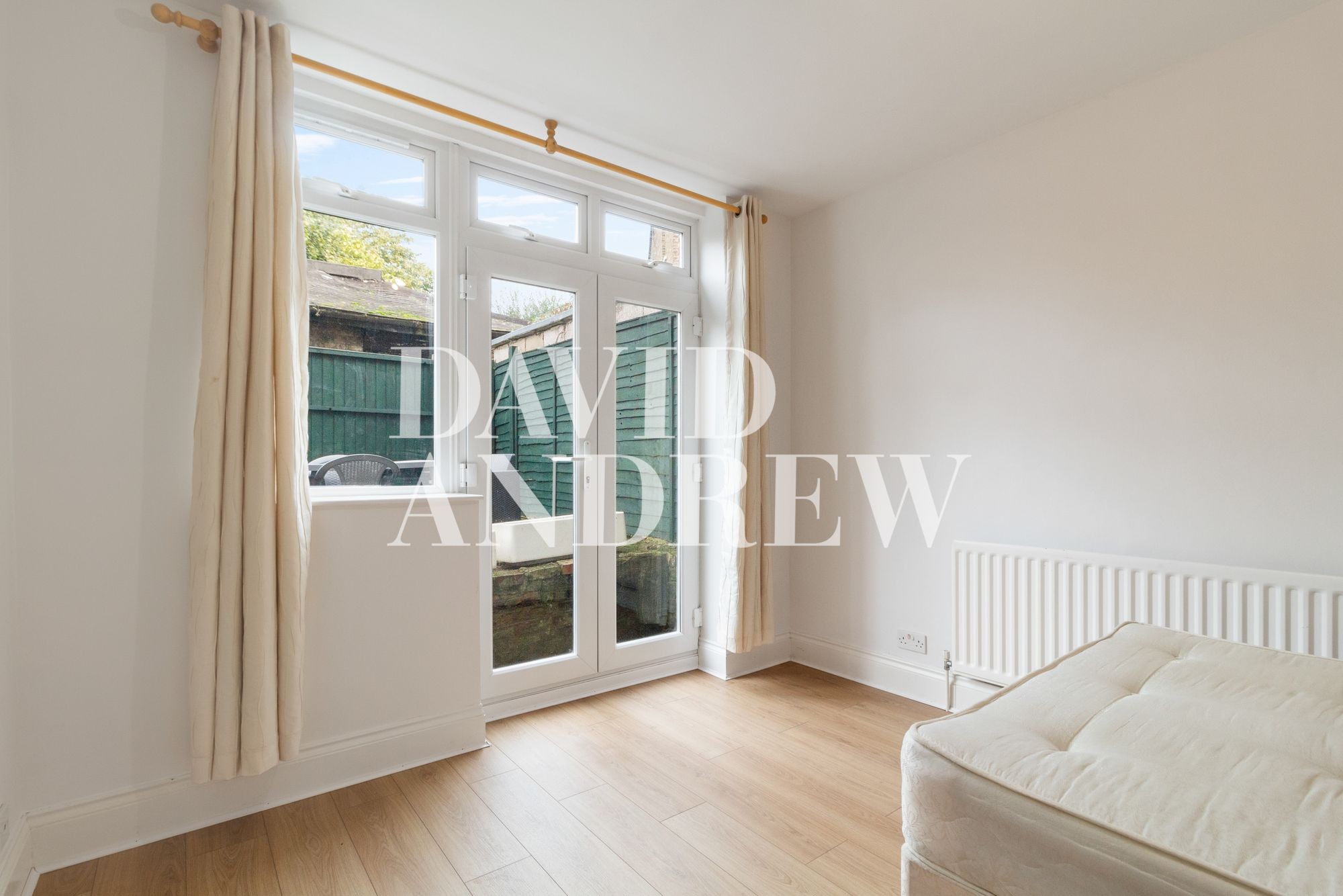 Images for Highbury Park, London, N5 EAID:2092695728 BID:03b1b085-2c4d-4c75-8eea-20939b8639ac