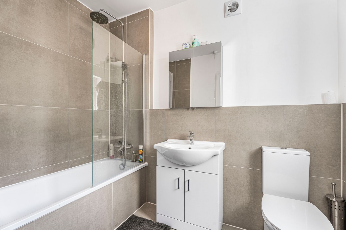 Images for Sparsholt Road, London, N19 EAID:2092695728 BID:d78cdad6-8851-45ca-b966-38a91e6bb6bf