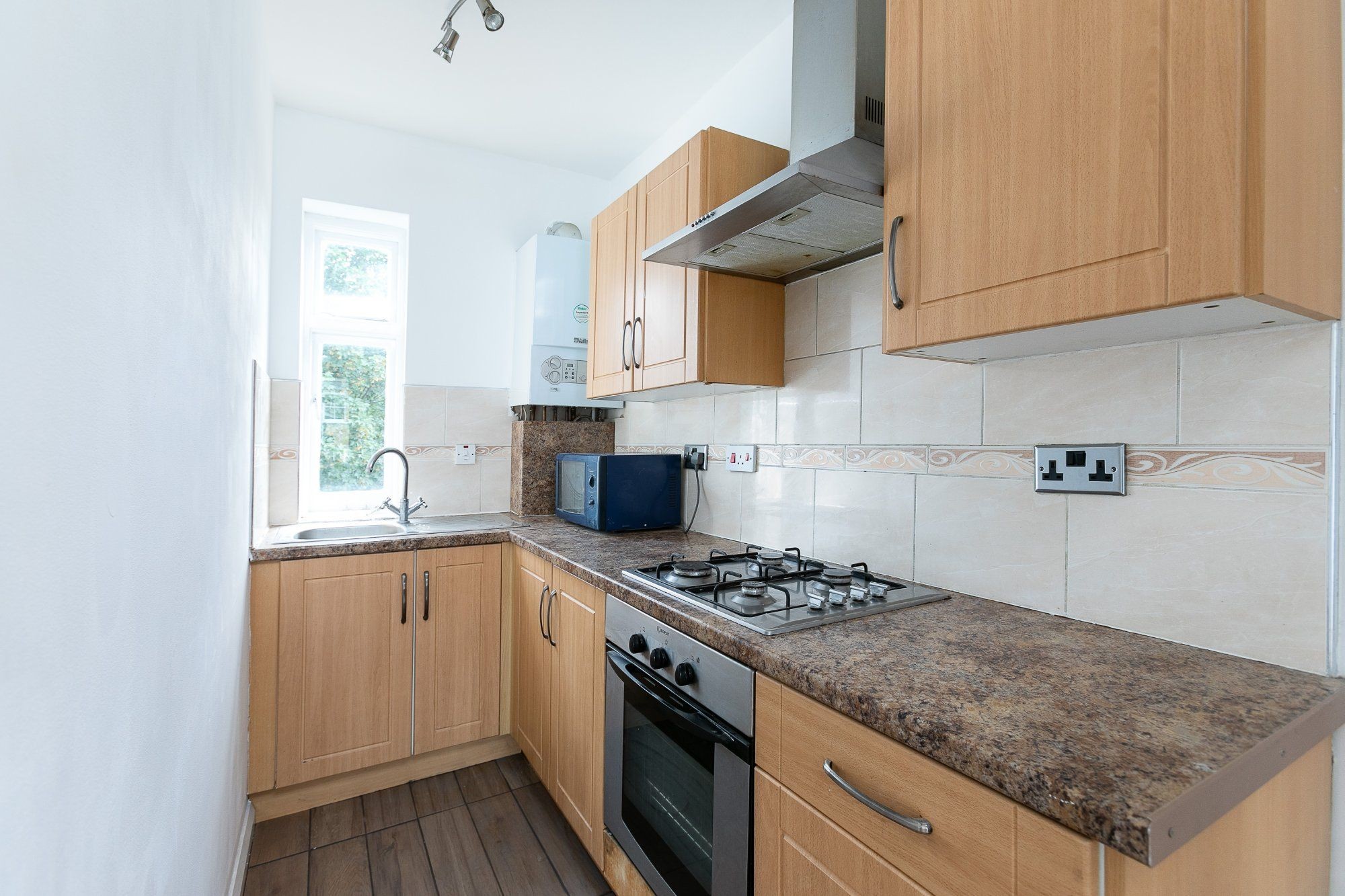 Images for Graham Road, London, E8 EAID:2092695728 BID:03b1b085-2c4d-4c75-8eea-20939b8639ac