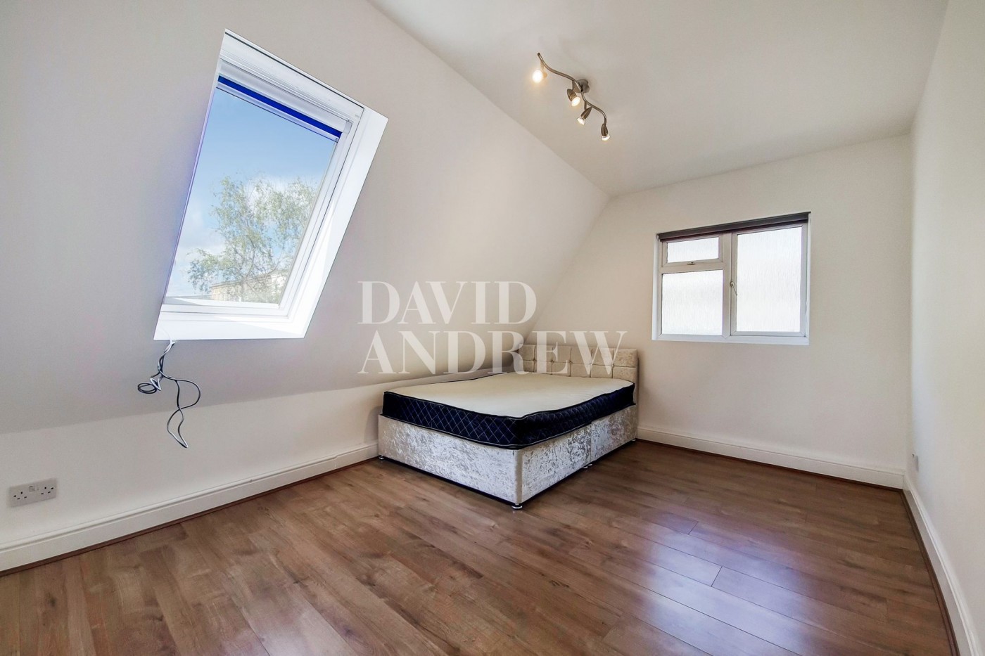 Images for Chatterton Road, London, N4 EAID:2092695728 BID:03b1b085-2c4d-4c75-8eea-20939b8639ac