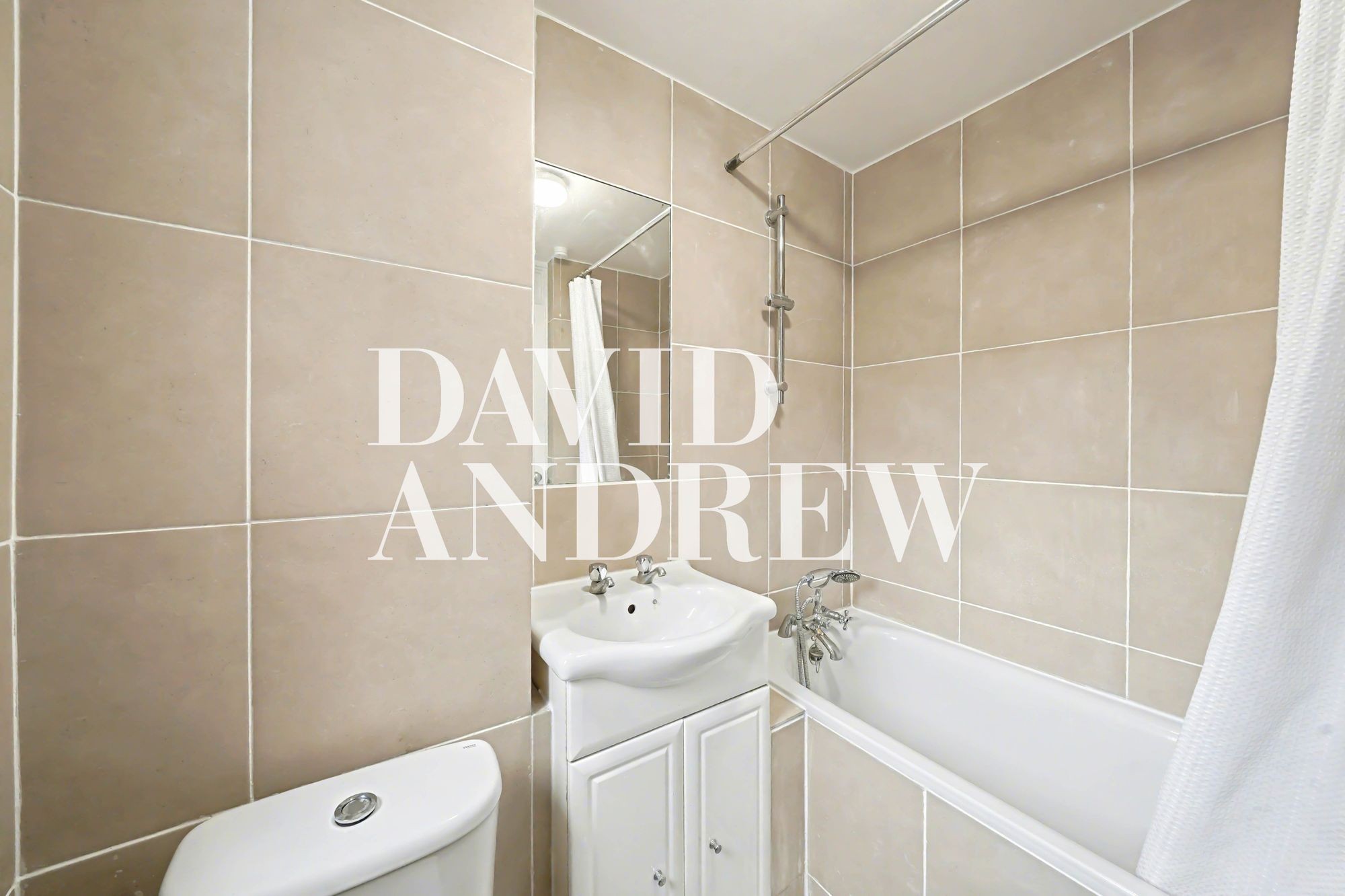 Images for Brick Lane, London, E1 EAID:2092695728 BID:03b1b085-2c4d-4c75-8eea-20939b8639ac