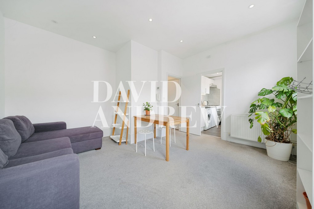 View Full Details for Blackstock Road, London, N4 - EAID:2092695728, BID:03b1b085-2c4d-4c75-8eea-20939b8639ac