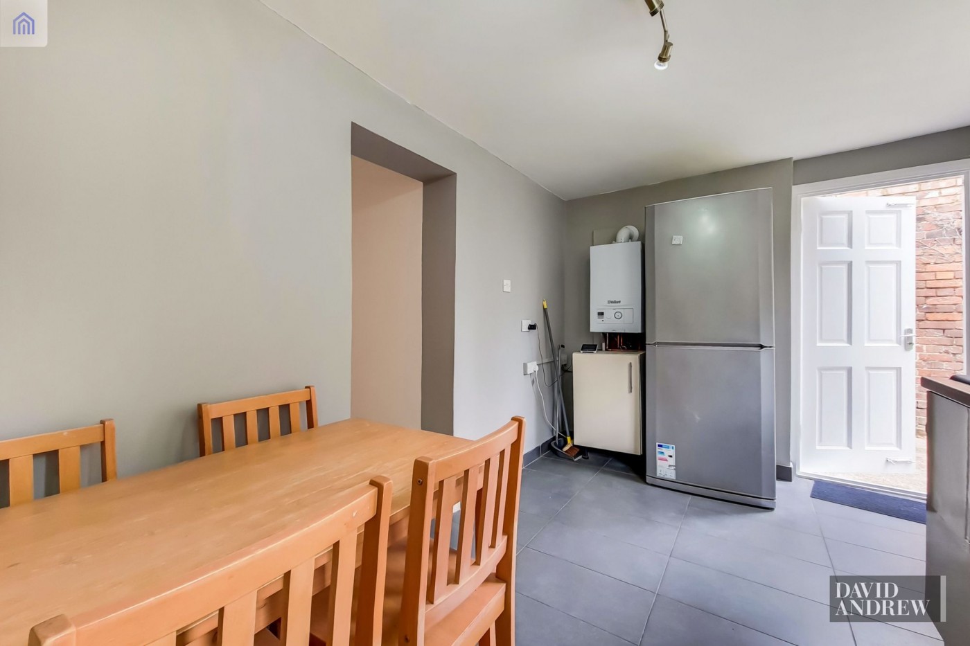 Images for Boundary Road, London, N22 EAID:2092695728 BID:d78cdad6-8851-45ca-b966-38a91e6bb6bf