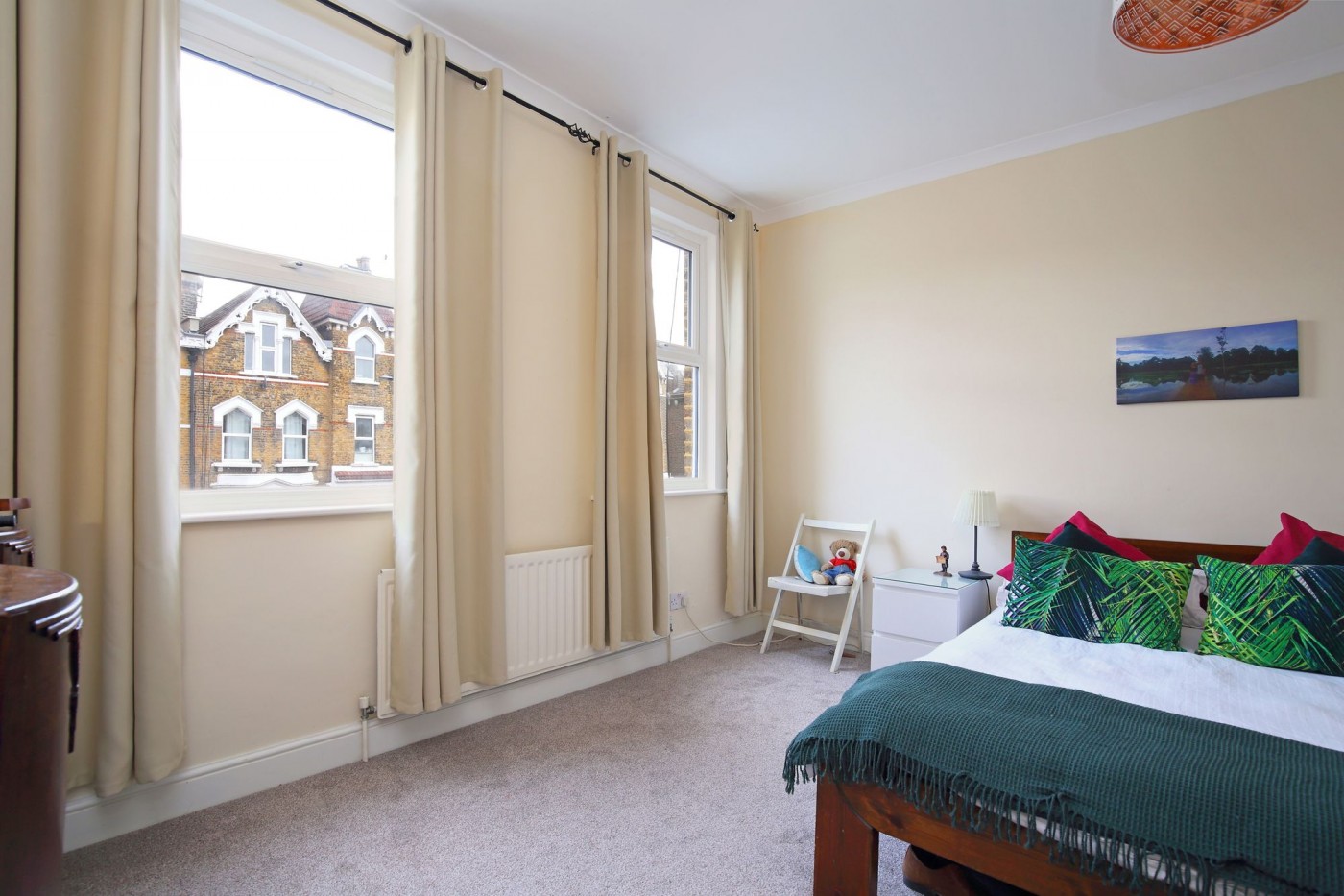 Images for Victoria Road, London, N4 EAID:2092695728 BID:d78cdad6-8851-45ca-b966-38a91e6bb6bf