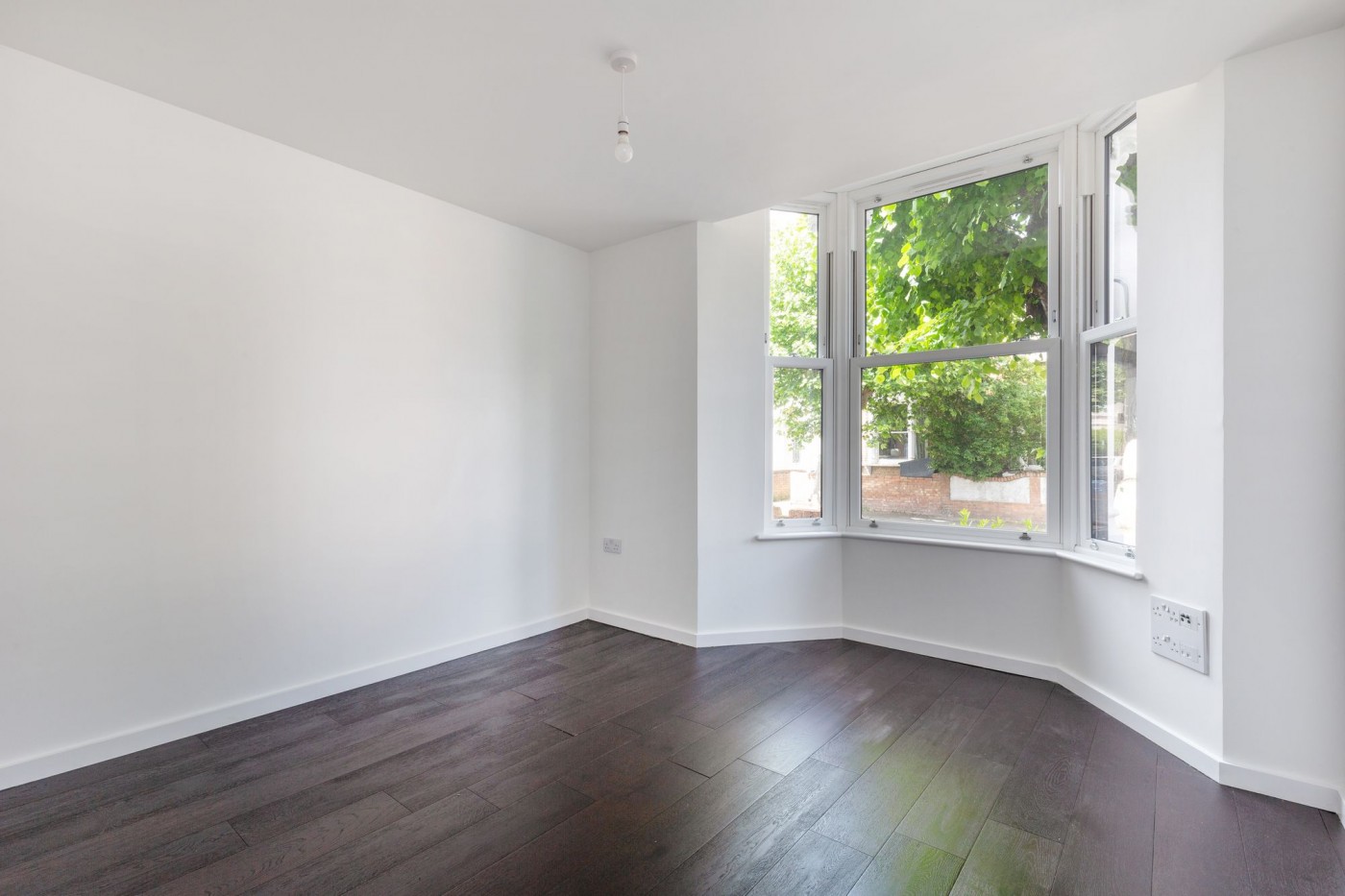 Images for Sach Road, London, E5 EAID:2092695728 BID:03b1b085-2c4d-4c75-8eea-20939b8639ac